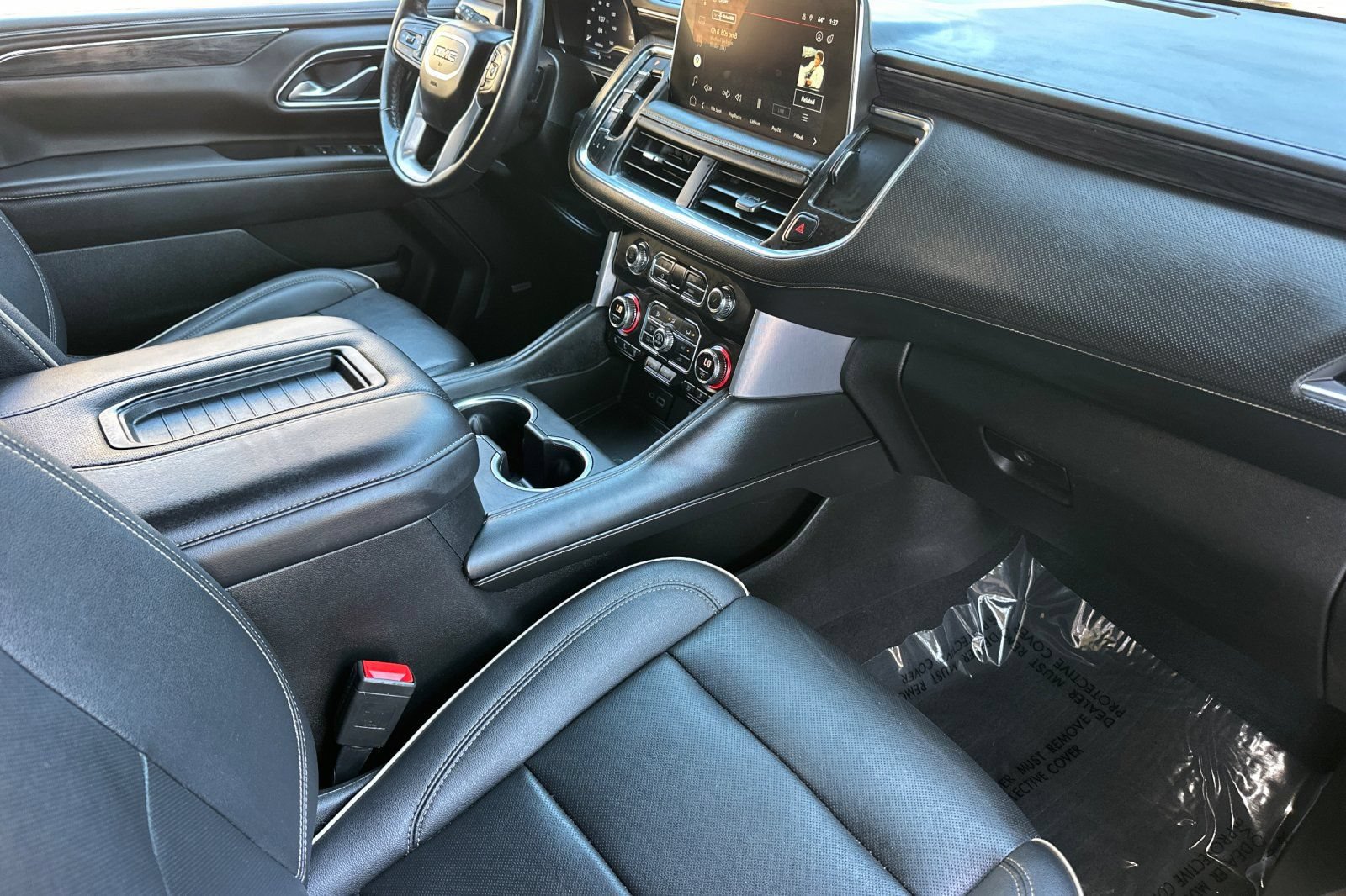 Used 2022 GMC Yukon SLT w/ SLT Premium Package AWD/4WD image 20