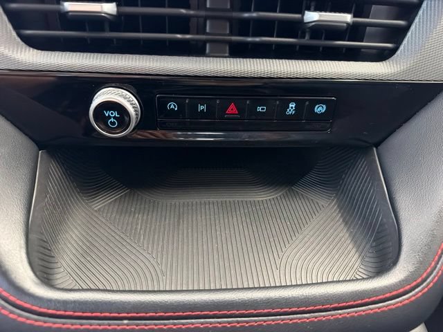 Certified 2025 Ford Explorer ST-Line AWD/4WD image 24