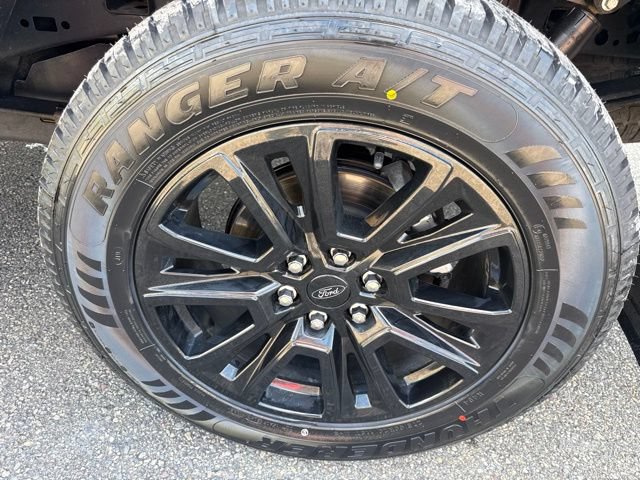 Certified 2025 Ford F150 Platinum AWD/4WD image 12