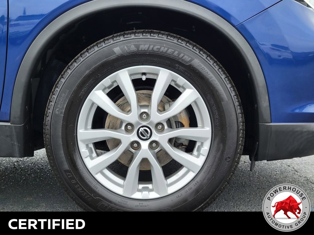Used 2019 Nissan Rogue SV FWD image 12