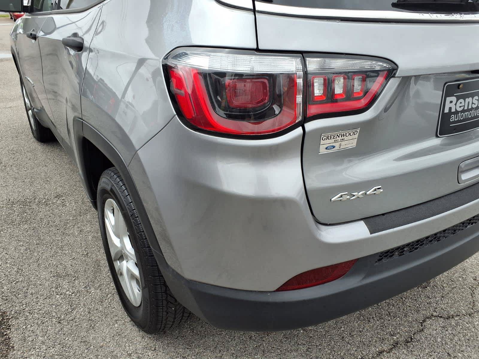 Used 2020 Jeep Compass Sport AWD/4WD image 19
