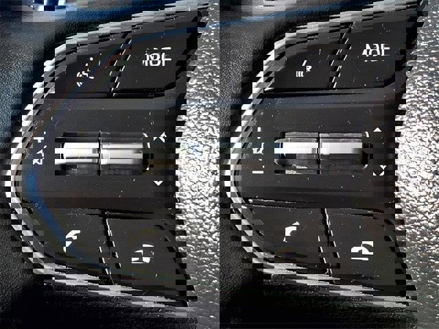 Used 2023 Hyundai Santa Fe SEL image 20