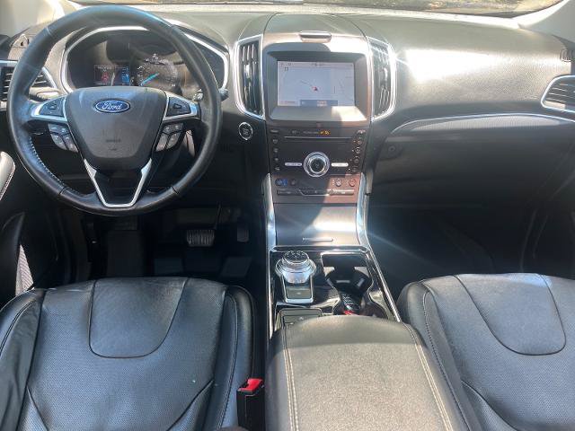 Certified 2019 Ford Edge Titanium w/ Equipment Group 301A FWD image 6