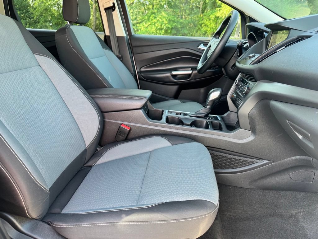 Certified 2019 Ford Escape SE AWD/4WD image 17