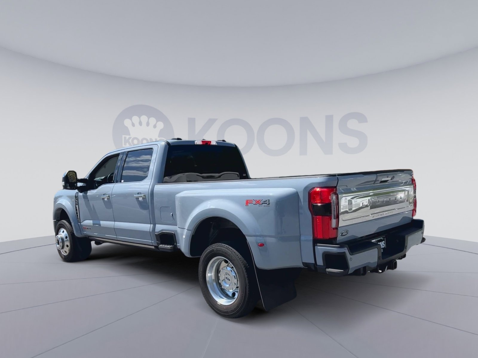 Certified 2024 Ford F450 Limited w/ FX4 Off-Road Package AWD/4WD image 10