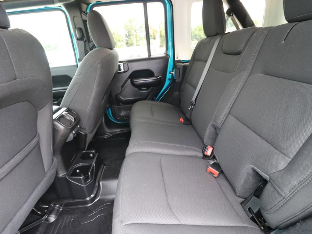 Used 2020 Jeep Wrangler Unlimited Sport S AWD/4WD image 9