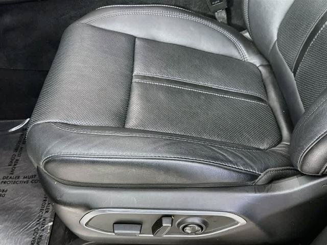 Used 2023 Jeep Wagoneer Series II RWD image 31