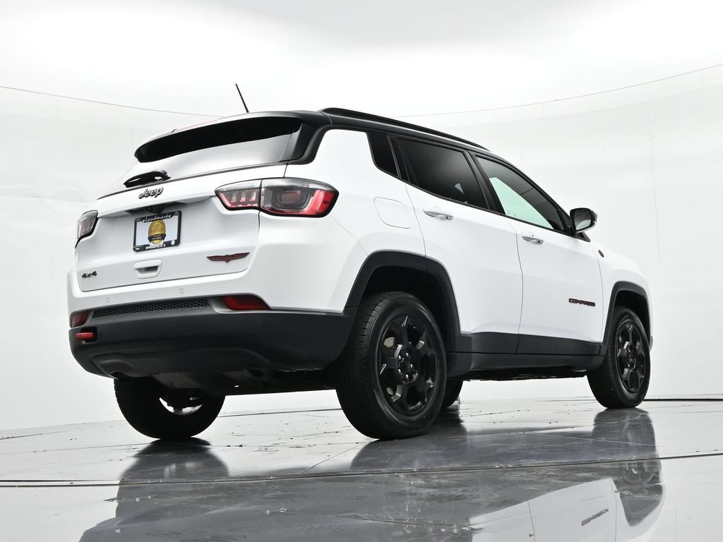 Used 2023 Jeep Compass Trailhawk AWD/4WD image 27