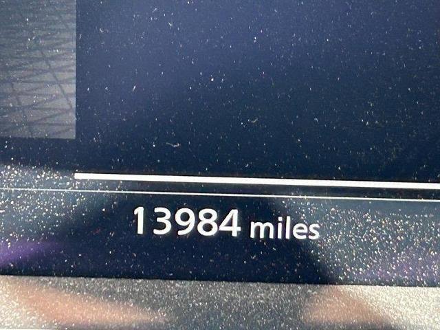 Used 2024 Nissan Rogue Platinum w/ Platinum Premium Package image 24