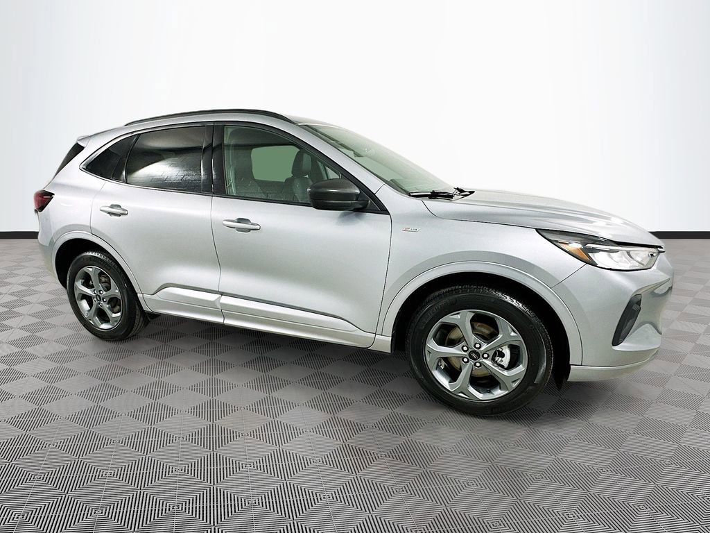 Certified 2024 Ford Escape ST-Line image 7