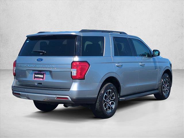 Certified 2024 Ford Expedition XLT RWD image 5