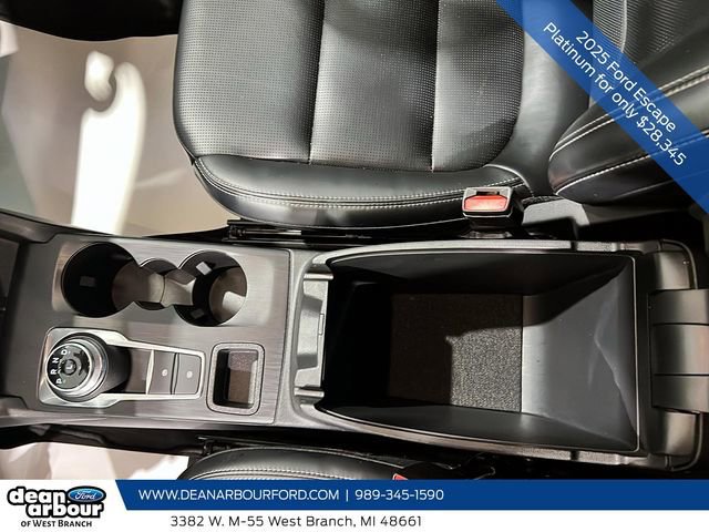 Certified 2025 Ford Escape Platinum AWD/4WD image 18