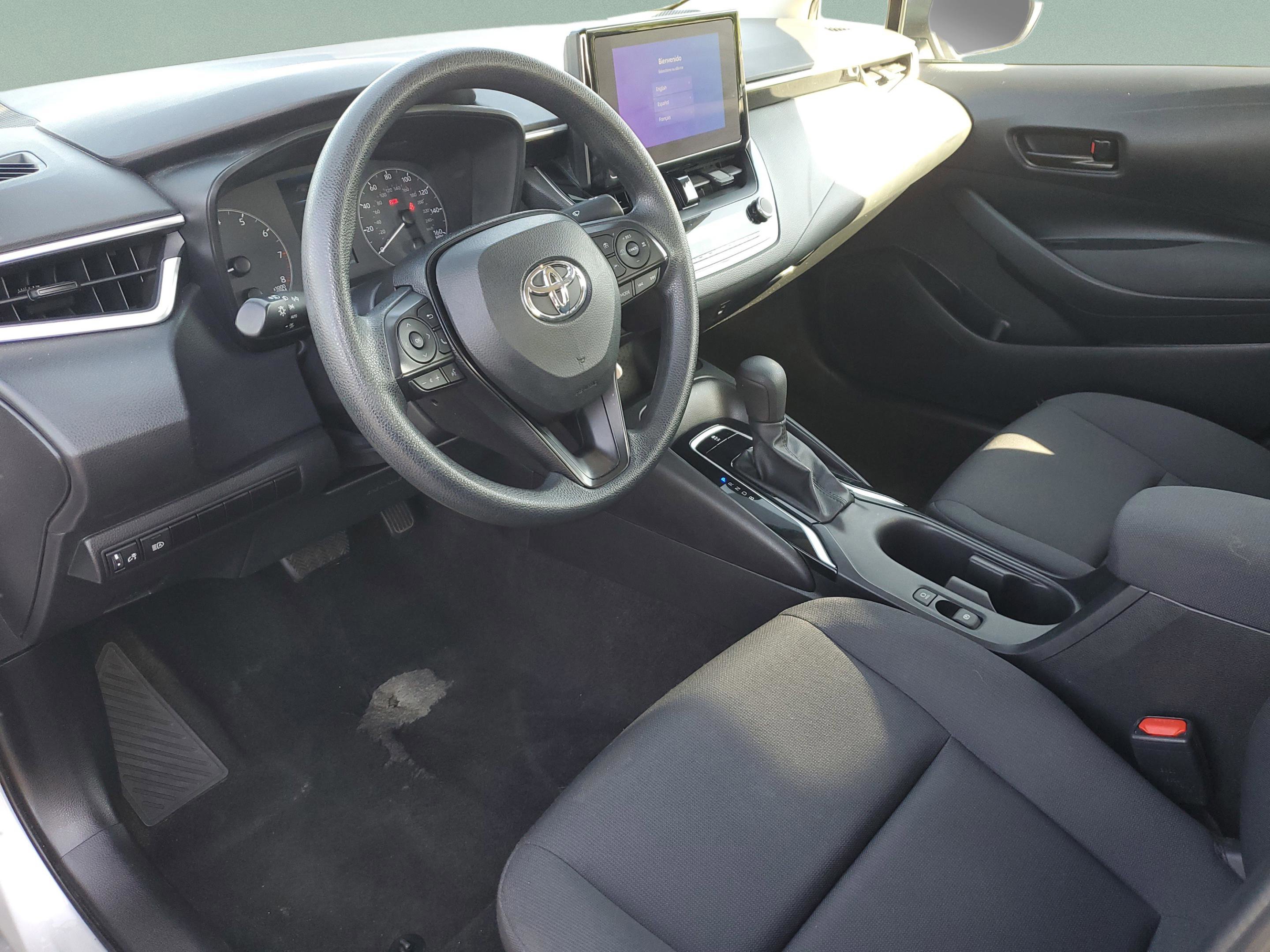 Used 2023 Toyota Corolla LE FWD image 15