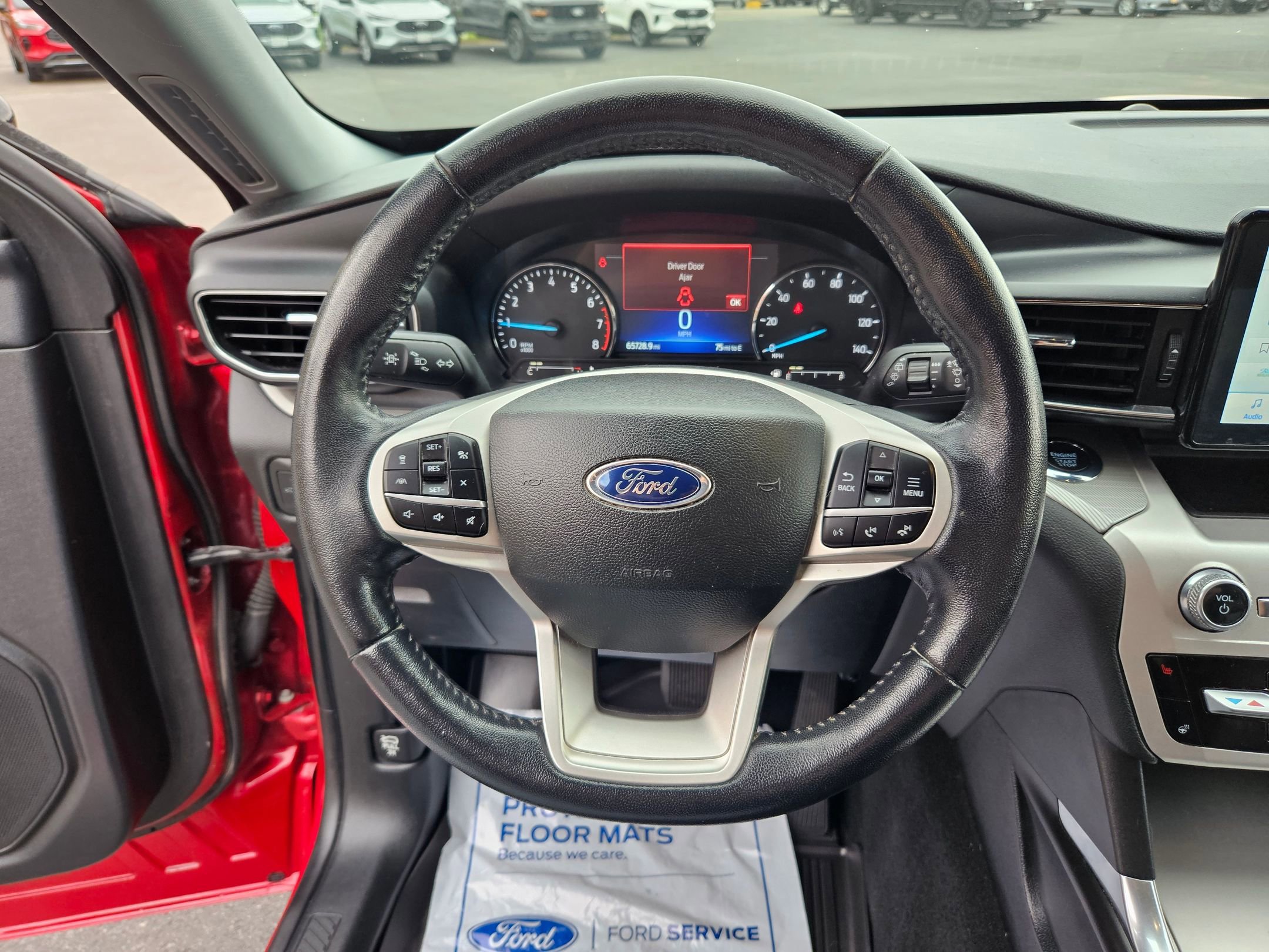 Certified 2022 Ford Explorer XLT w/ Equipment Group 202A image 9