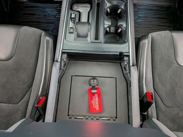 Certified 2023 Ford F150 Raptor w/ Equipment Group 802A Raptor R AWD/4WD image 39