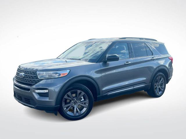 Certified 2024 Ford Explorer XLT w/ Equipment Group 202A