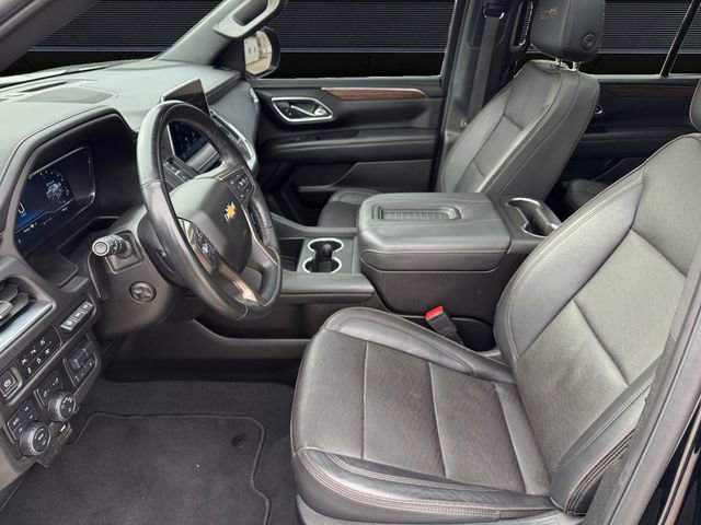Used 2023 Chevrolet Tahoe High Country AWD/4WD image 9