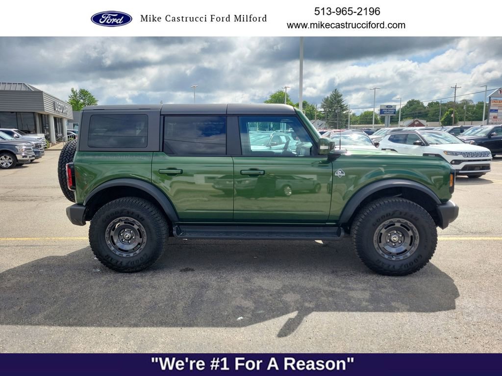 Certified 2025 Ford Bronco Outer Banks w/ Sasquatch Package AWD/4WD image 6