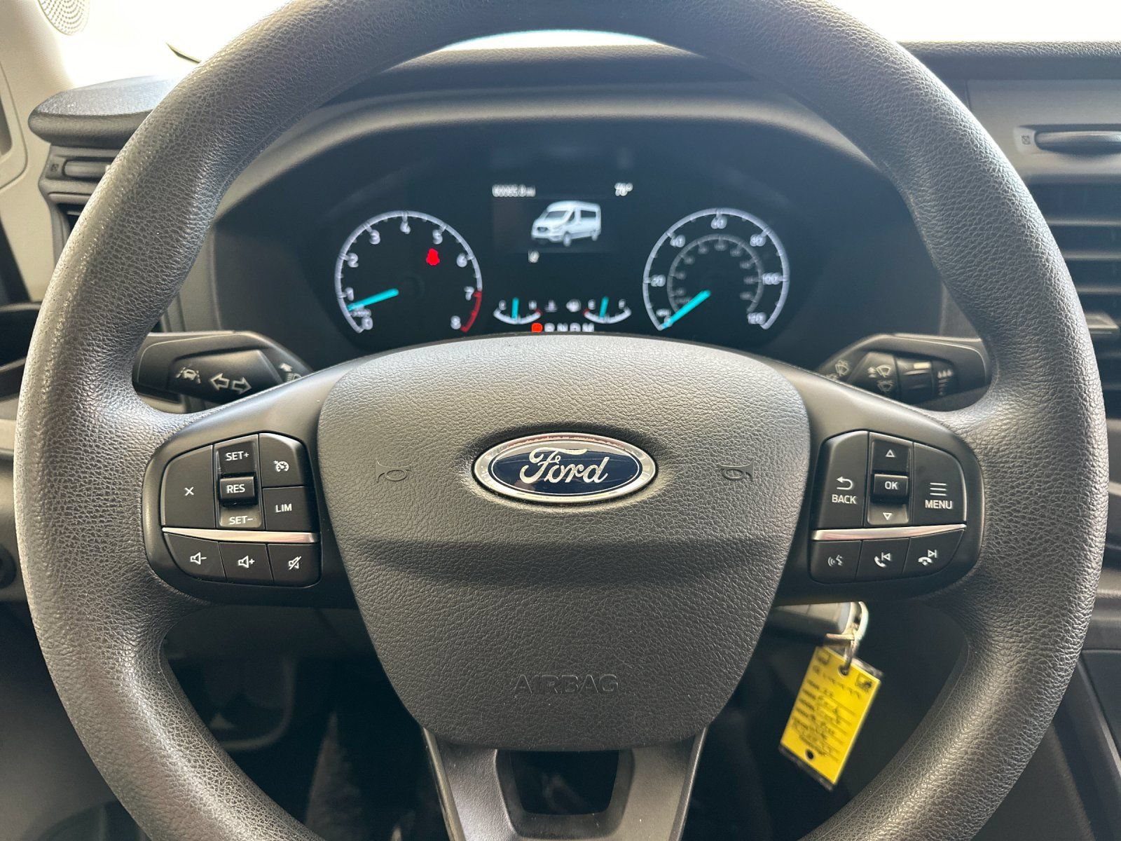 Certified 2022 Ford Transit 350 XLT RWD image 23