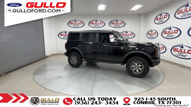Certified 2022 Ford Bronco Badlands AWD/4WD image 3