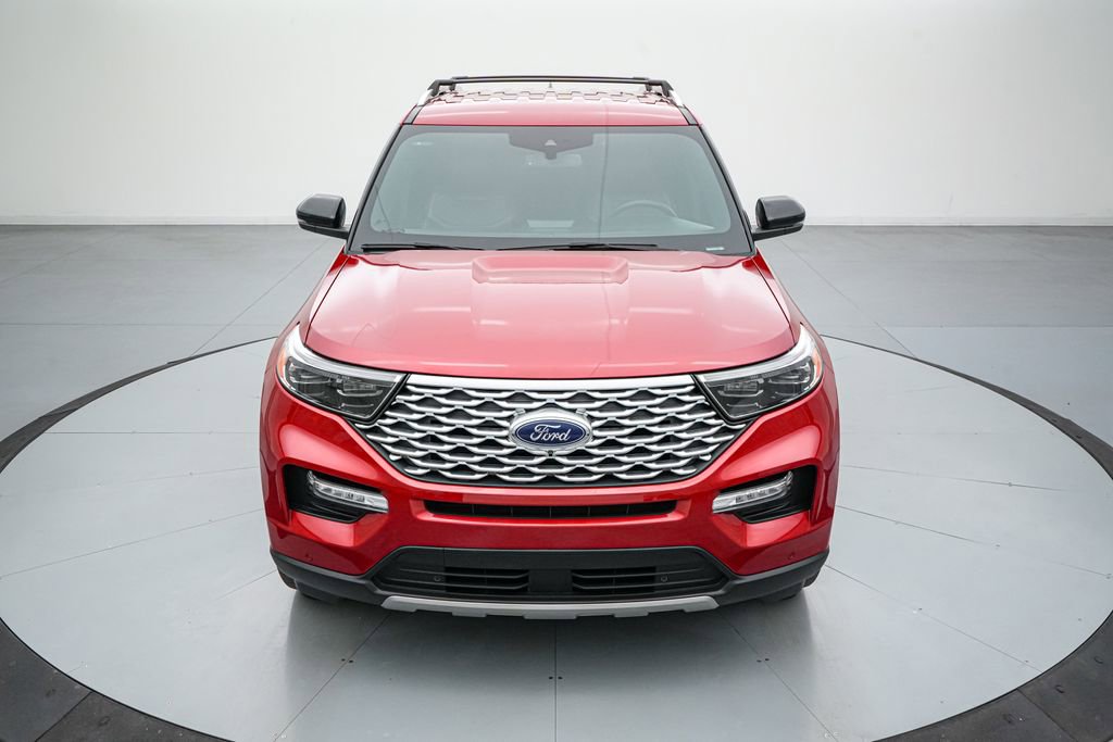 Certified 2023 Ford Explorer Platinum w/ Class IV Trailer Tow Package AWD/4WD image 11