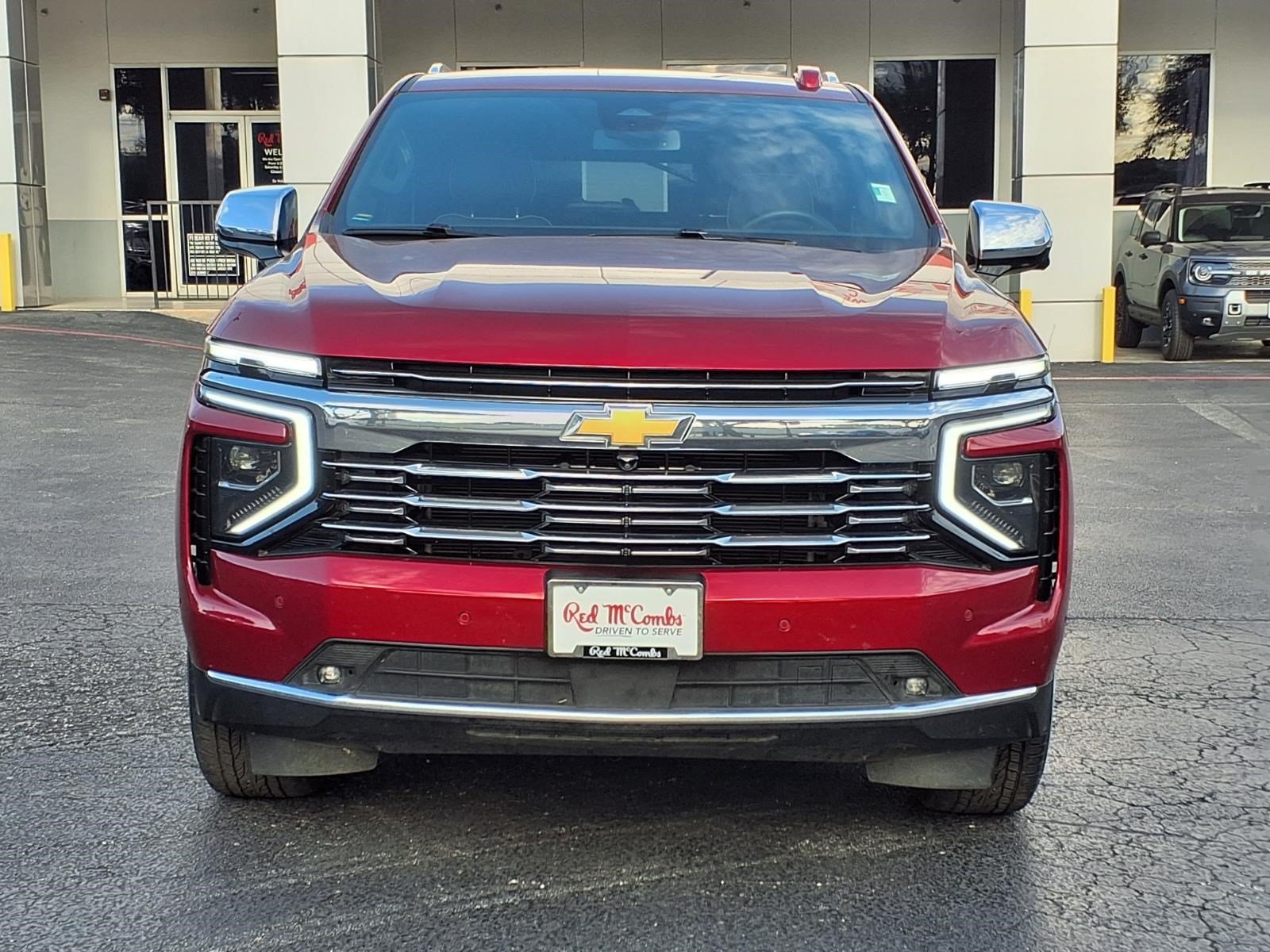 Used 2025 Chevrolet Tahoe Premier RWD image 2