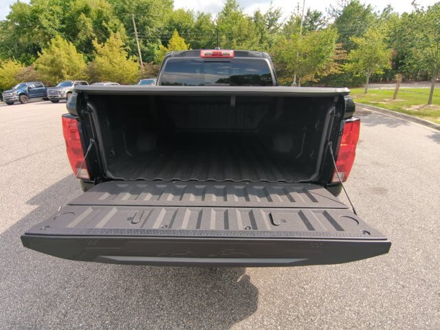 Used 2026 Chevrolet Colorado Trail Boss AWD/4WD image 23