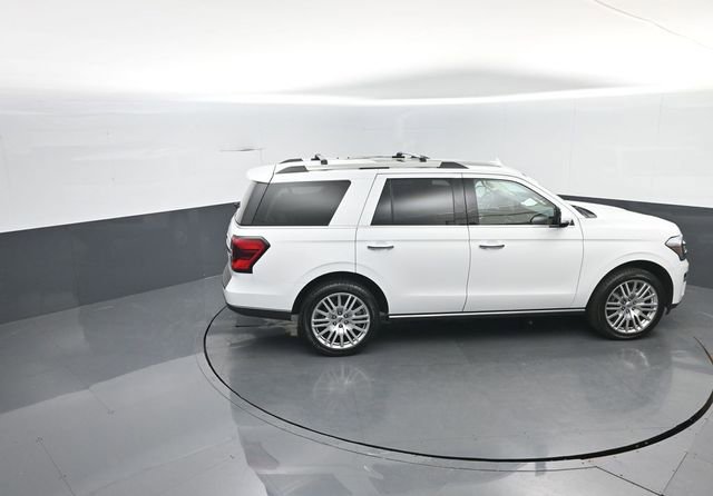 Certified 2024 Ford Expedition Limited image 28