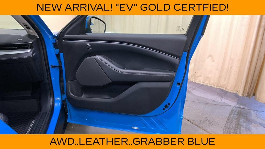 Certified 2022 Ford Mustang Mach-E Select AWD/4WD image 11