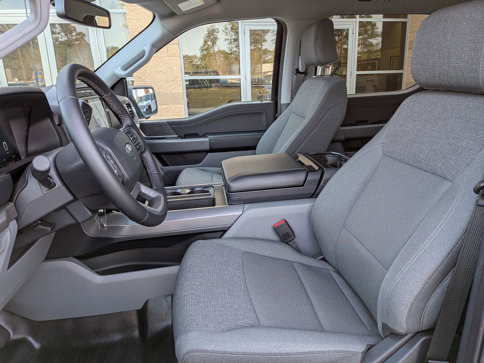 Certified 2024 Ford F150 XLT w/ FX4 Off-Road Package image 22