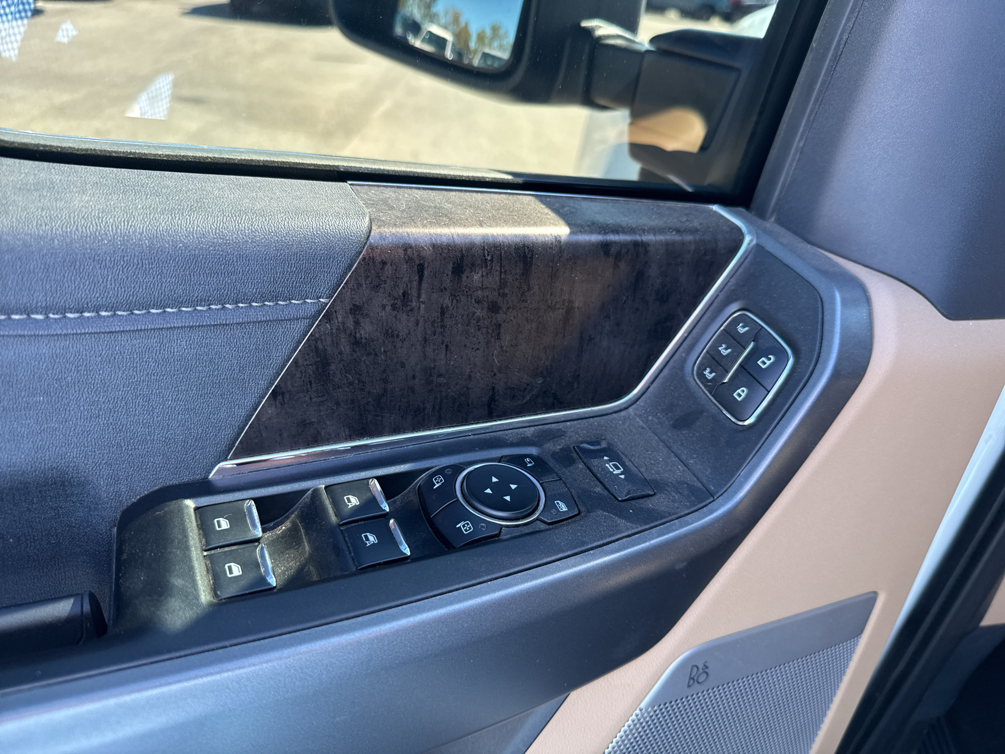 Certified 2025 Ford F250 Lariat w/ Lariat Ultimate Package AWD/4WD image 20