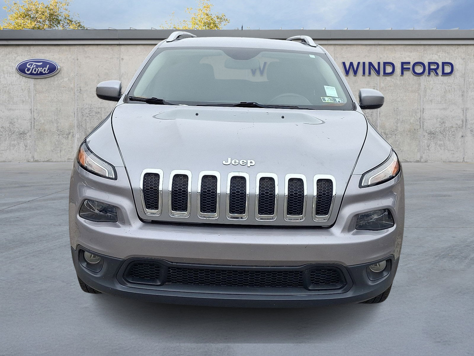 Used 2017 Jeep Cherokee Latitude w/ Cold Weather Group video 2