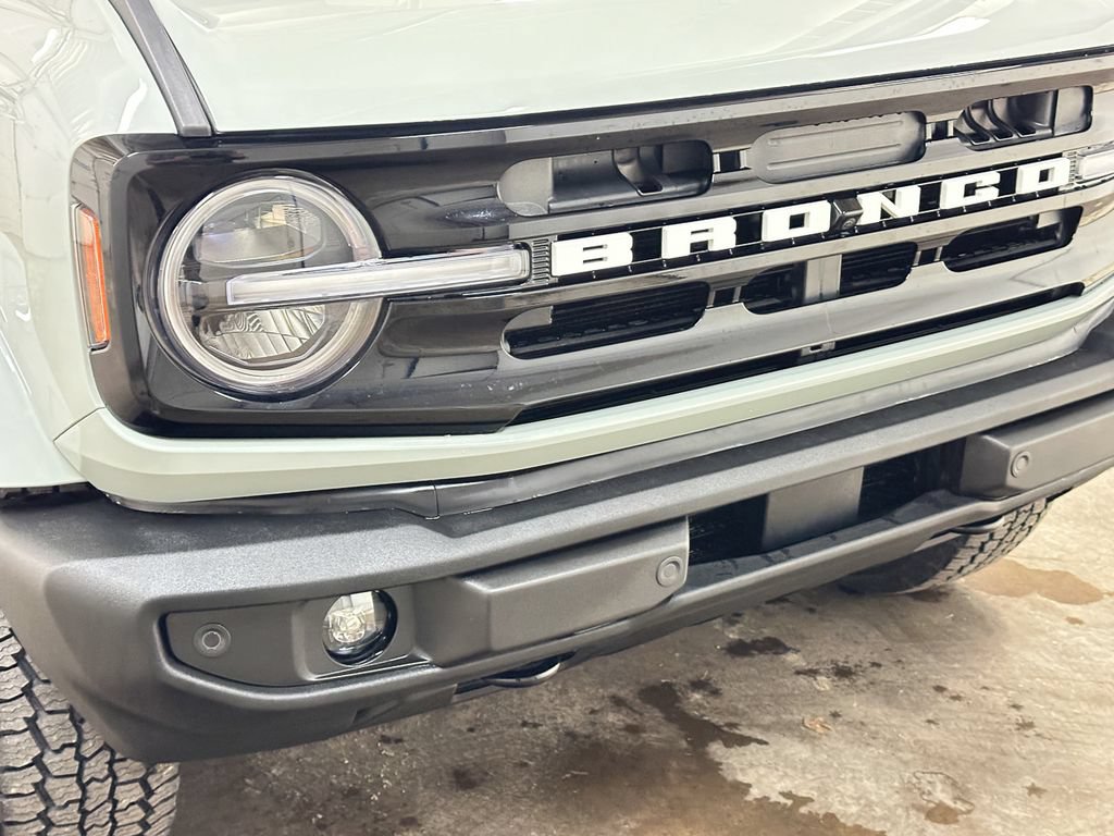 Certified 2023 Ford Bronco Outer Banks AWD/4WD image 16
