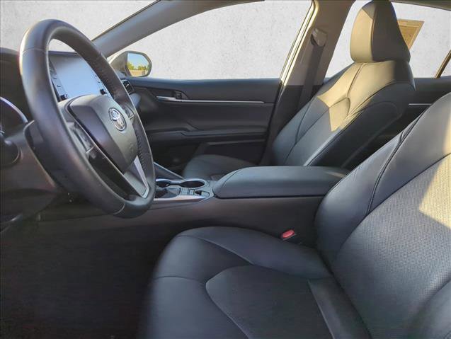 Used 2023 Toyota Camry XLE image 16