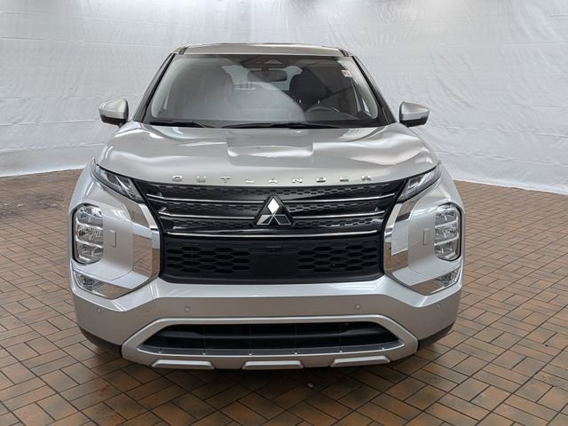 Used 2024 Mitsubishi Outlander SE image 8
