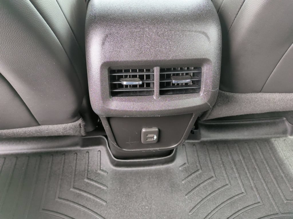 Used 2022 Chevrolet Equinox RS AWD/4WD image 18