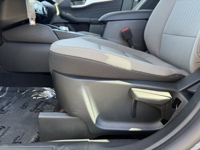 Certified 2022 Ford Escape S image 9