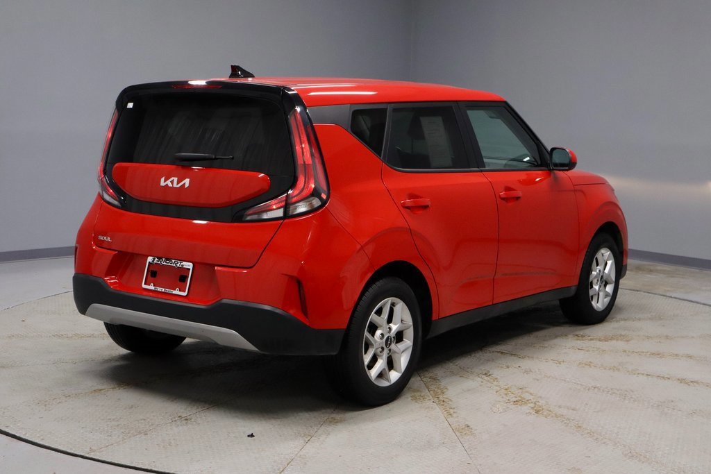 Used 2024 Kia Soul LX w/ Option Group 015 image 5