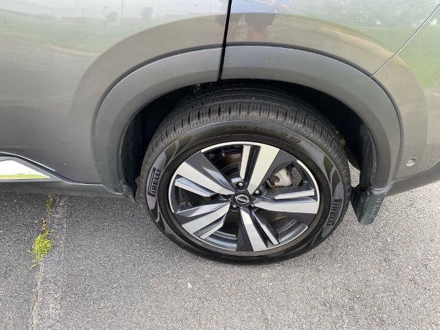Used 2023 Nissan Rogue SL w/ SL Premium Package FWD image 32