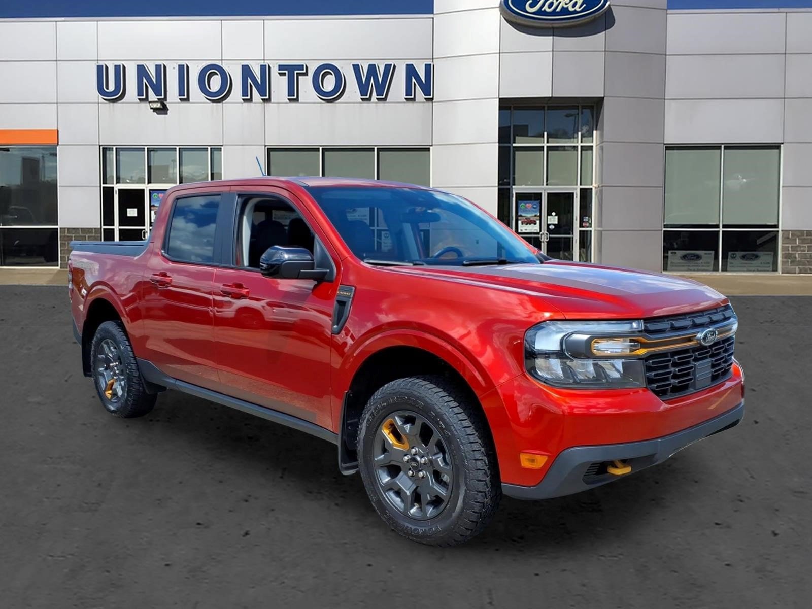 Certified 2024 Ford Maverick Tremor w/ Tremor Off-Road Package AWD/4WD image 1
