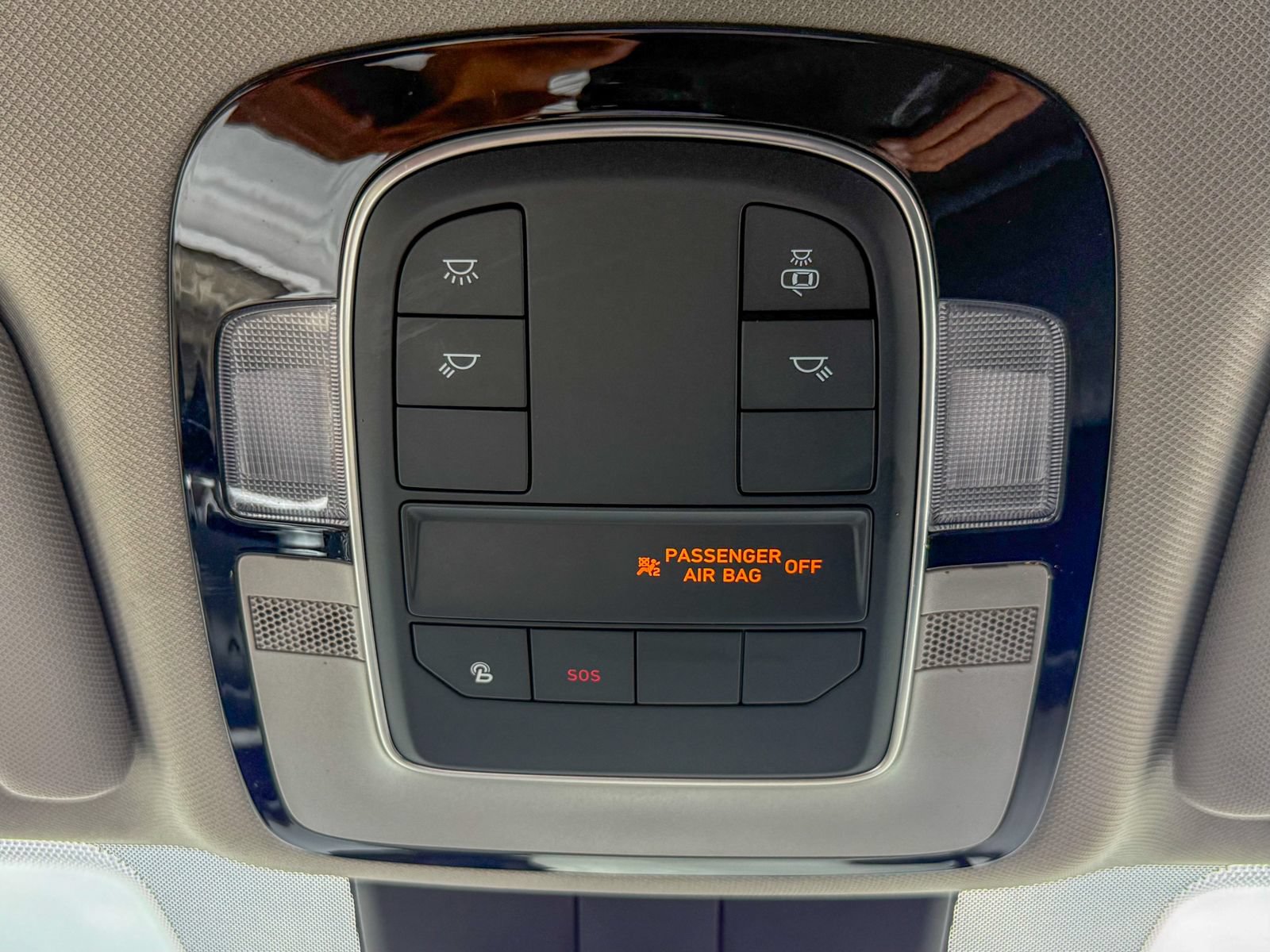 Used 2022 Hyundai Santa Fe XRT AWD/4WD image 30
