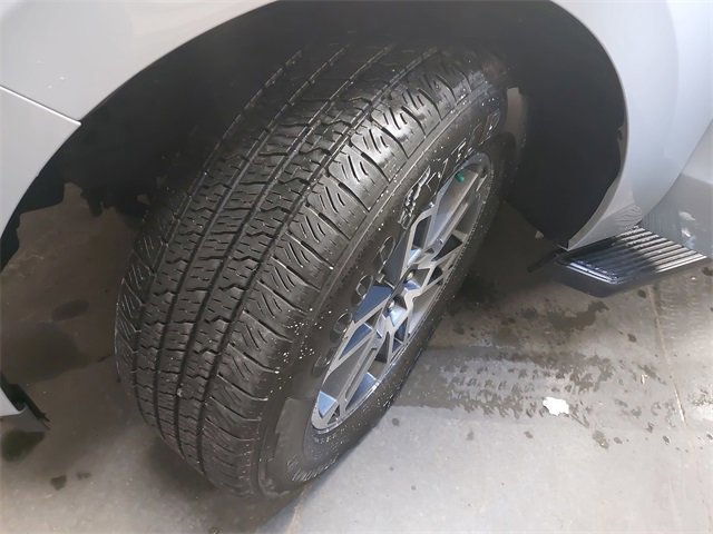 Certified 2025 Ford Expedition Max Active image 31