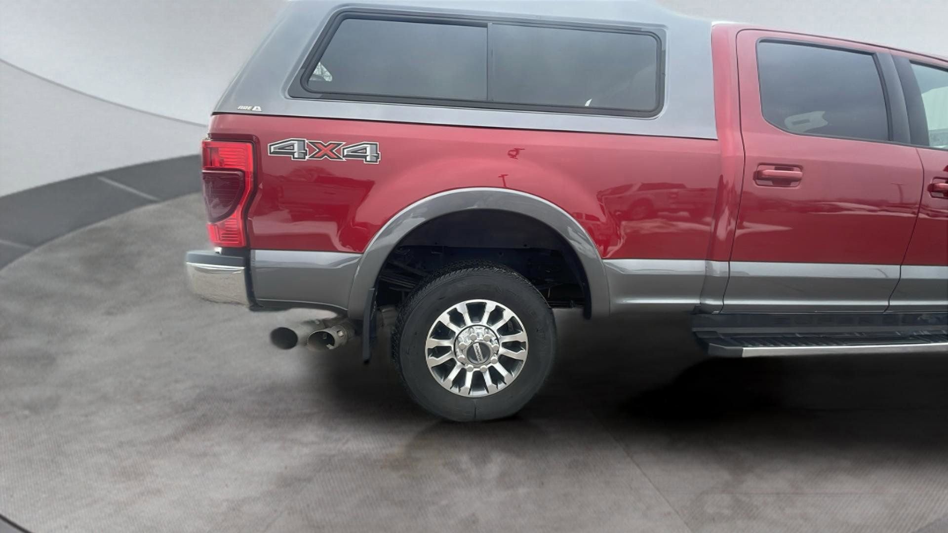 Certified 2022 Ford F350 Lariat w/ Lariat Value Package image 21