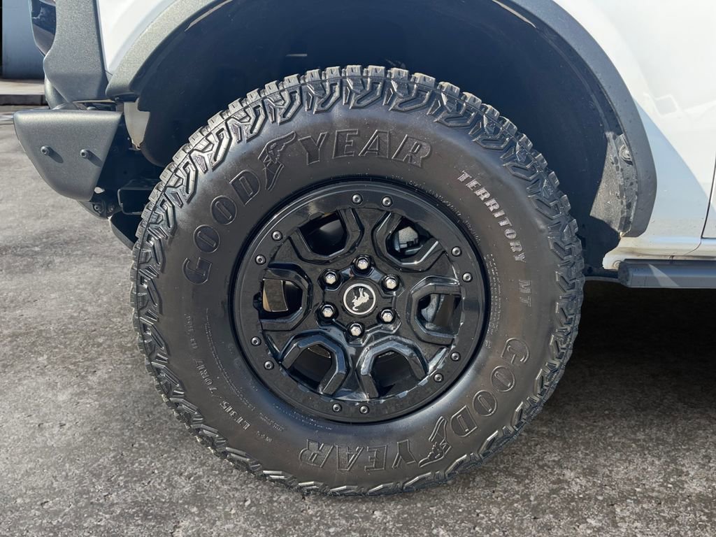 Certified 2022 Ford Bronco Wildtrak image 8