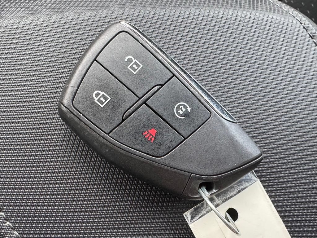 Used 2025 Chevrolet Equinox EV LT w/ Comfort Package FWD image 34