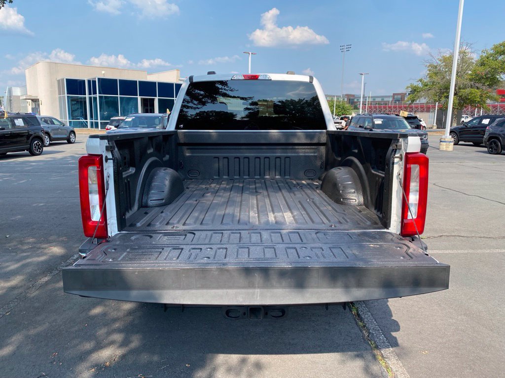 Certified 2024 Ford F250 XLT AWD/4WD image 9