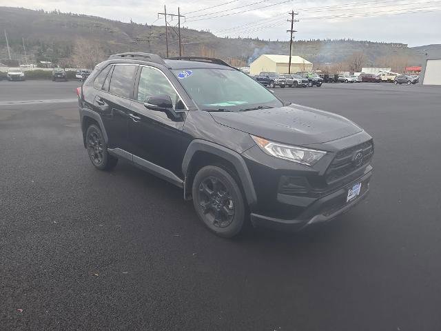 Used 2020 Toyota RAV4 TRD Off-Road w/ TRD Off-Road Weather Package image 11