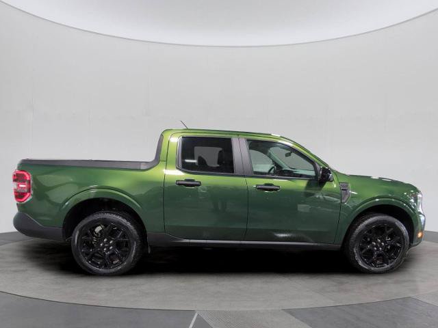 Certified 2025 Ford Maverick XLT w/ XLT Luxury Package AWD/4WD image 9
