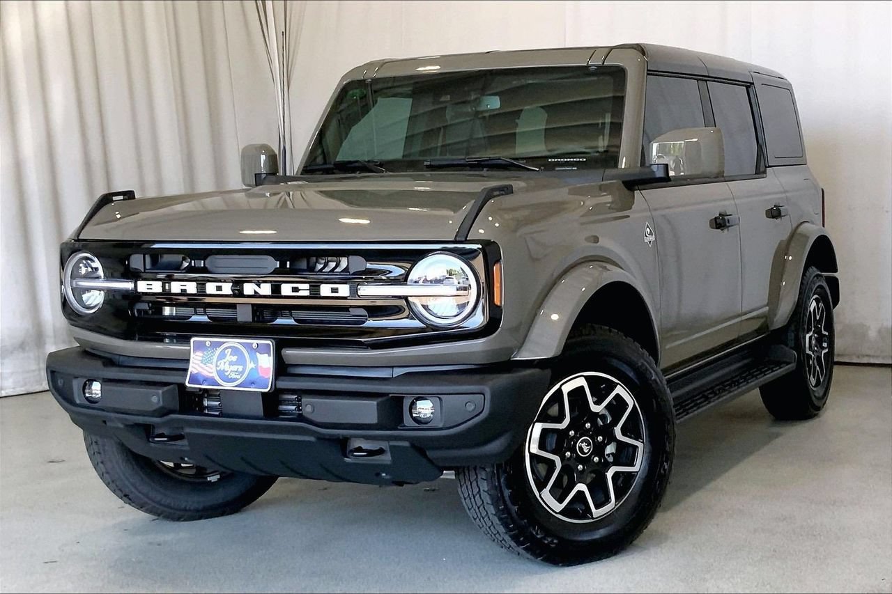 Certified 2026 Ford Bronco Outer Banks AWD/4WD image 12