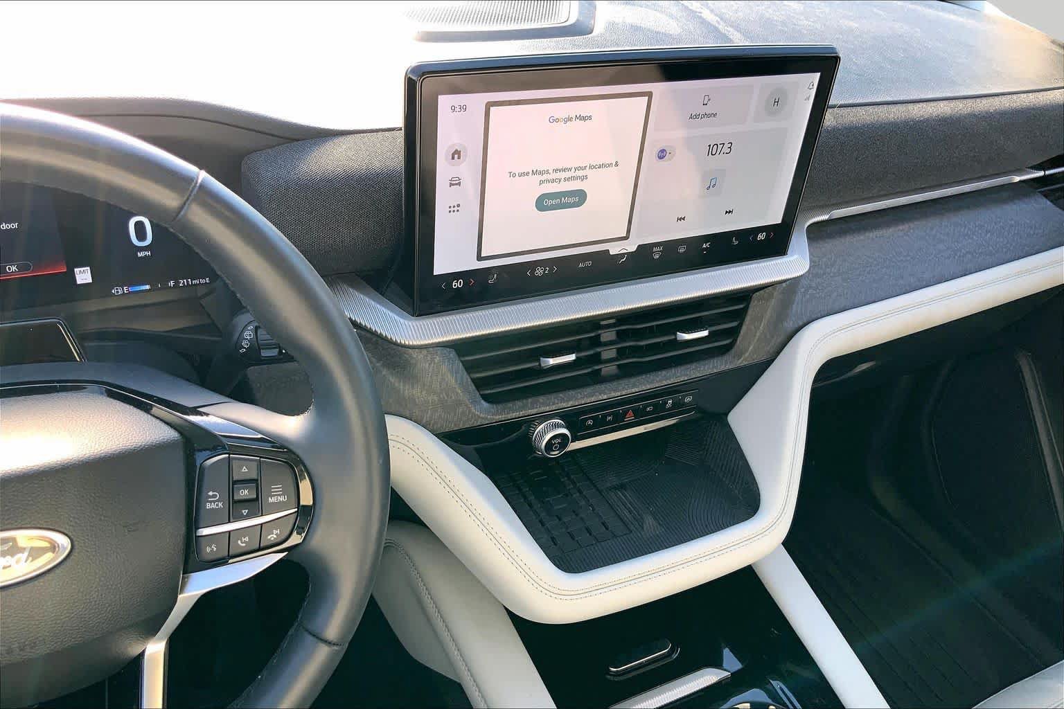 Certified 2025 Ford Explorer Platinum w/ Ultimate Package RWD image 7